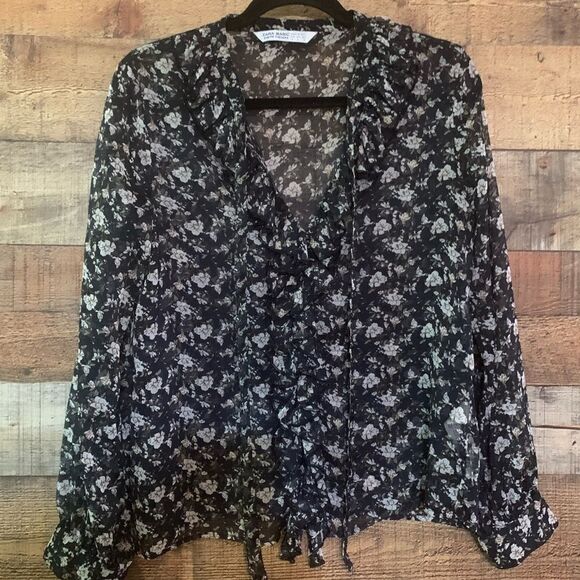 Zara Basic Navy floral‎ top w/ ruffles, size small - Picture 1 of 8